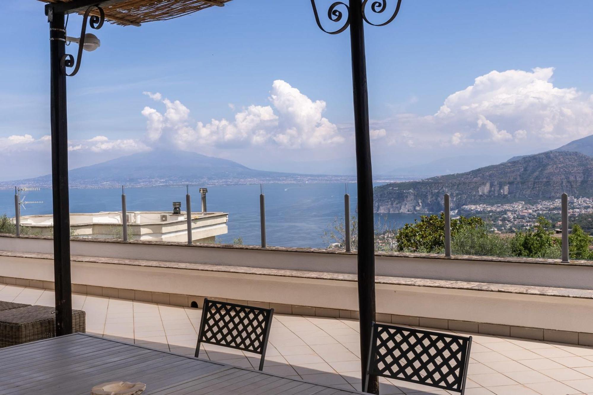 Villa Milena Modern Elegance Views And Guest Services Sorrento Ngoại thất bức ảnh